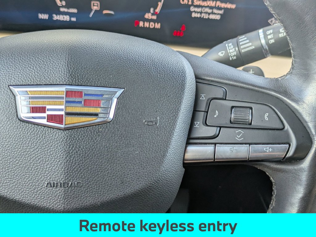 Used 2024 Cadillac XT4 Luxury w/ Cold Weather Package FWD image 21