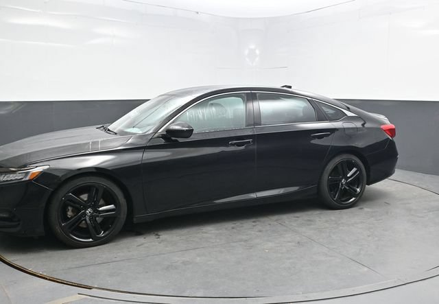 Used 2019 Honda Accord Sport image 3
