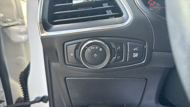 Certified 2022 Ford Edge Titanium w/ Class II Trailer Tow Package AWD/4WD image 16