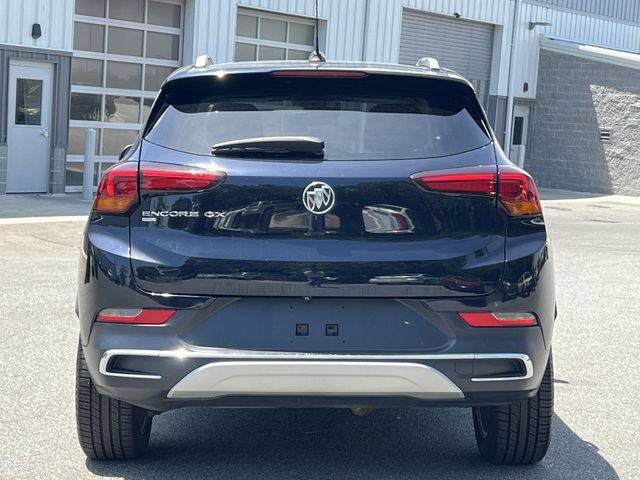 Used 2020 Buick Encore GX Essence w/ Experience Buick Package AWD/4WD image 12