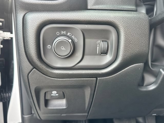 New 2026 RAM 1500 Tradesman AWD/4WD image 17