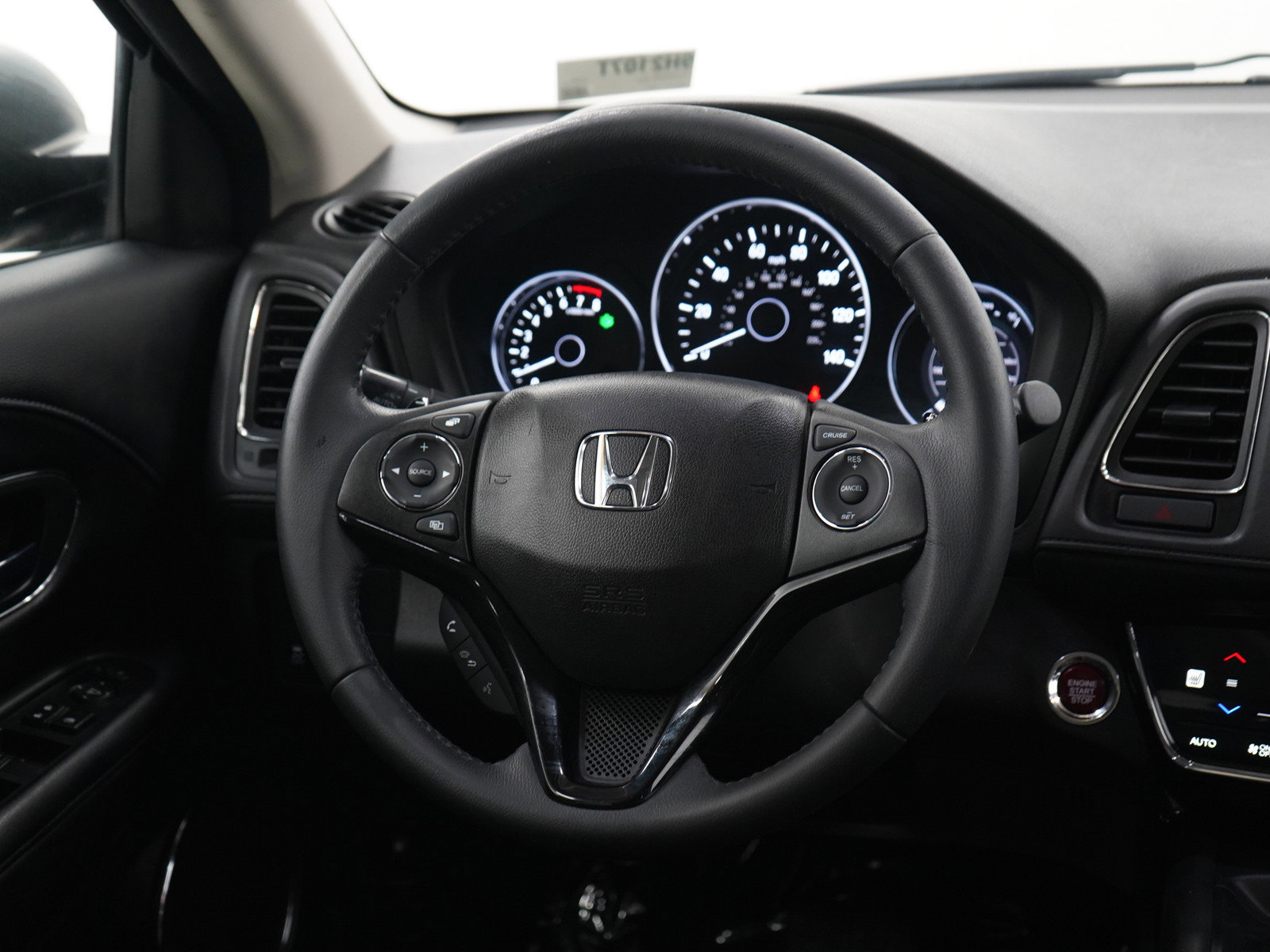 Used 2016 Honda HR-V EX-L image 14