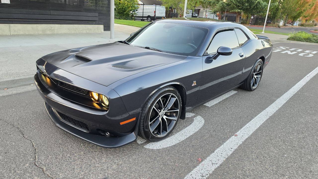 Used 2016 Dodge Challenger R/T Scat Pack w/ Leather Interior Group