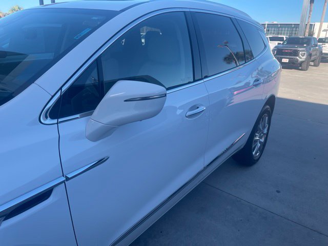 Used 2023 Buick Enclave Premium w/ Experience Buick Package FWD image 2