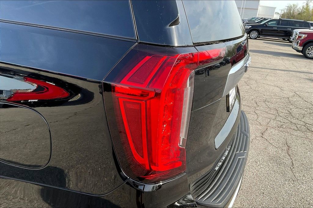 Used 2021 GMC Yukon XL Denali w/ Denali Ultimate Package image 33