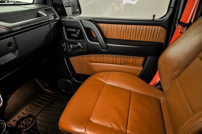 Used 2016 Mercedes-Benz G 63 AMG 4MATIC image 34