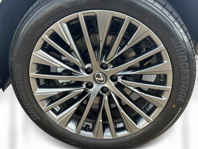 Certified 2025 Lexus RX 450h AWD w/ Convenience Package image 10