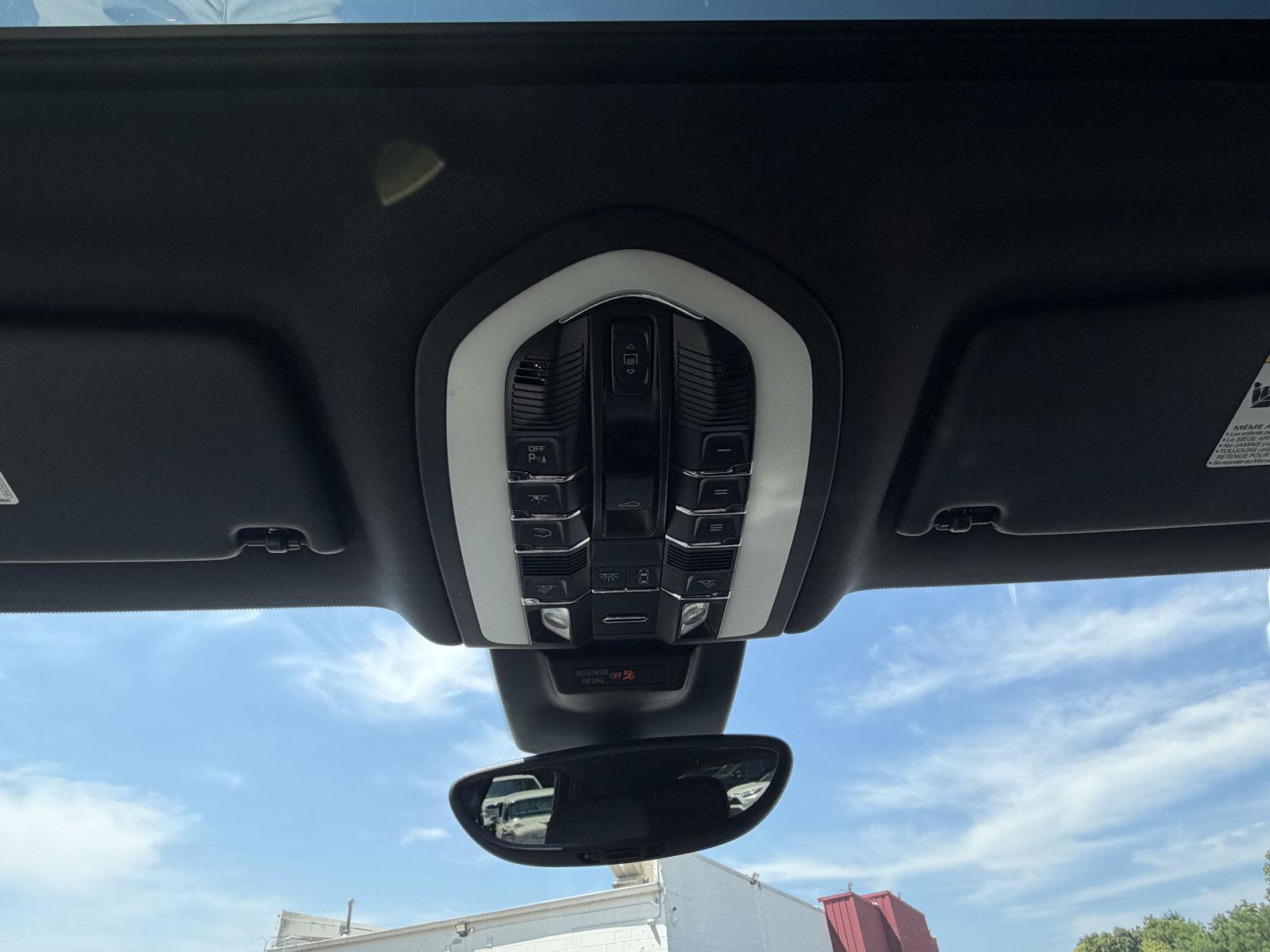 Used 2018 Porsche Macan S AWD/4WD image 21
