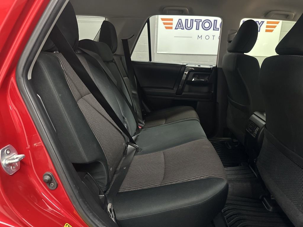 Used 2021 Toyota 4Runner TRD Off-Road image 36