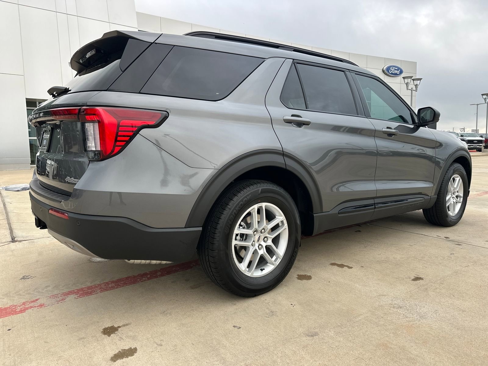 New 2026 Ford Explorer Active w/ Active Comfort Package image 35