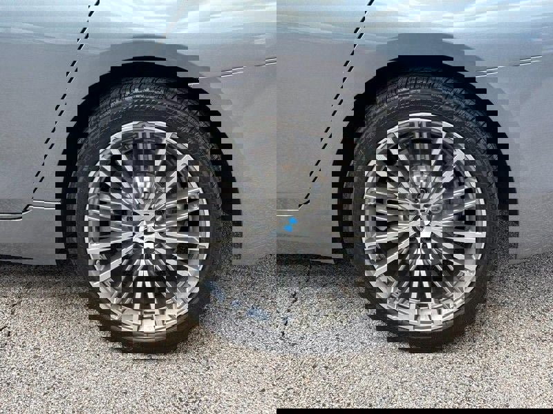 Used 2019 BMW 530i xDrive w/ Convenience Package image 7