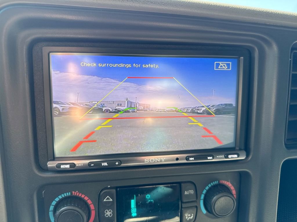 Used 2004 Chevrolet Silverado 2500 LT w/ Skid Plate Package image 15