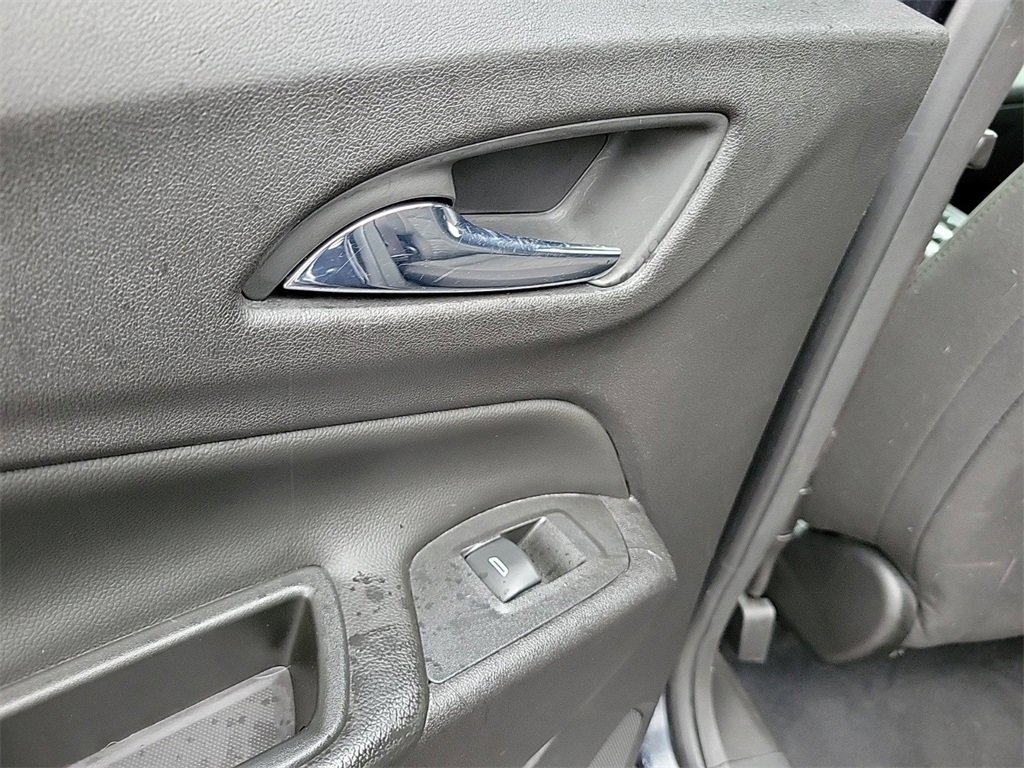 Used 2020 Chevrolet Equinox LT image 14