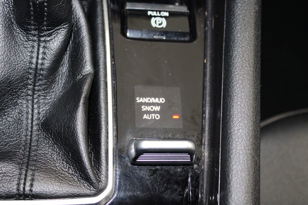 Used 2024 Jeep Compass Latitude image 40