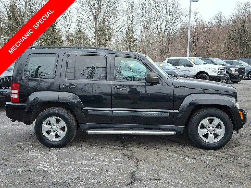 Used 2009 Jeep Liberty Sport w/ Popular Equipment Group image 14