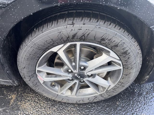 Used 2024 Kia Forte LXS image 26