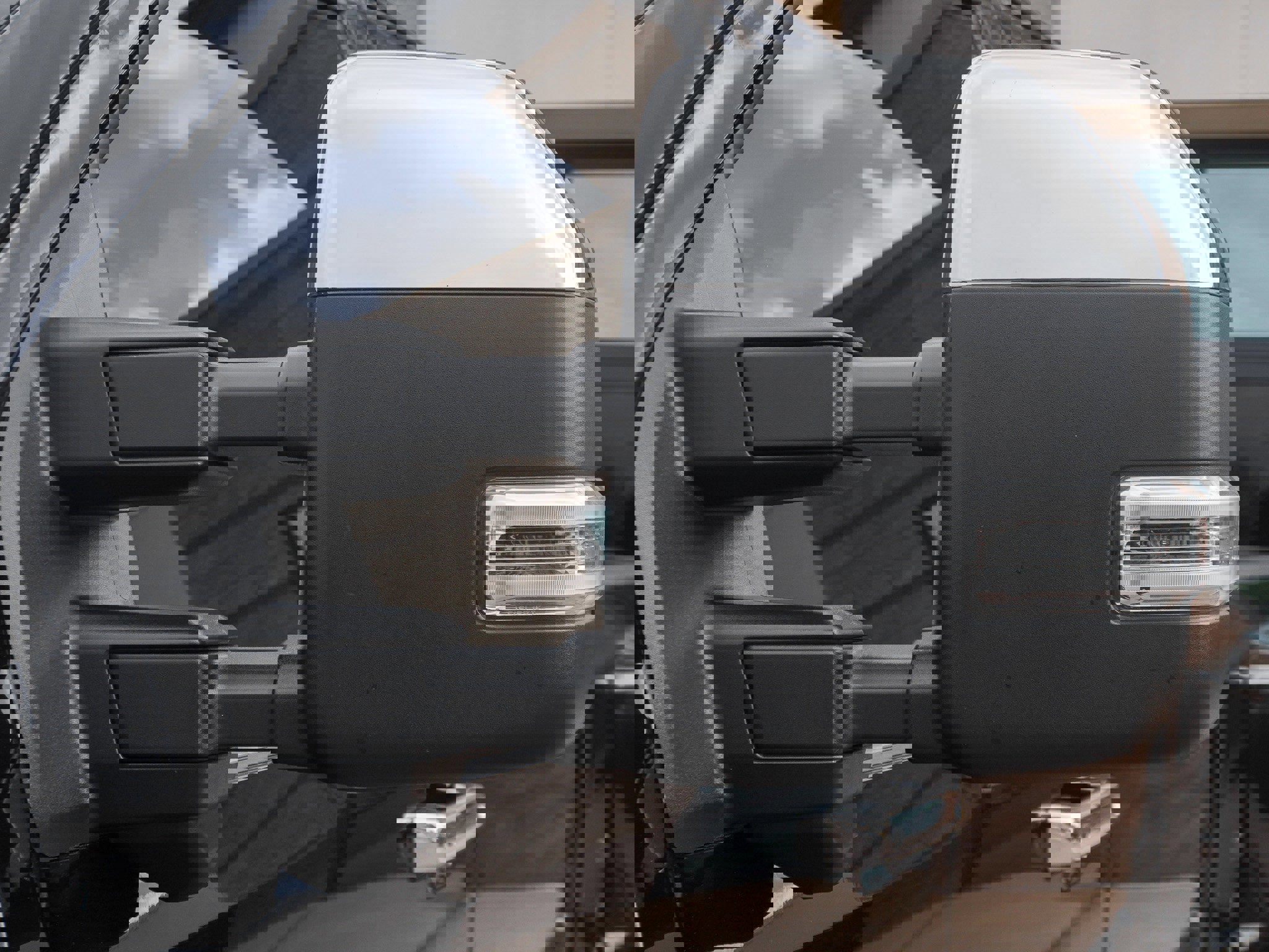 Used 2025 Ford F450 Lariat w/ Chrome Package image 14