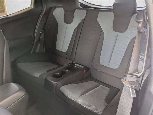 Used 2020 Hyundai Veloster 2.0 image 17
