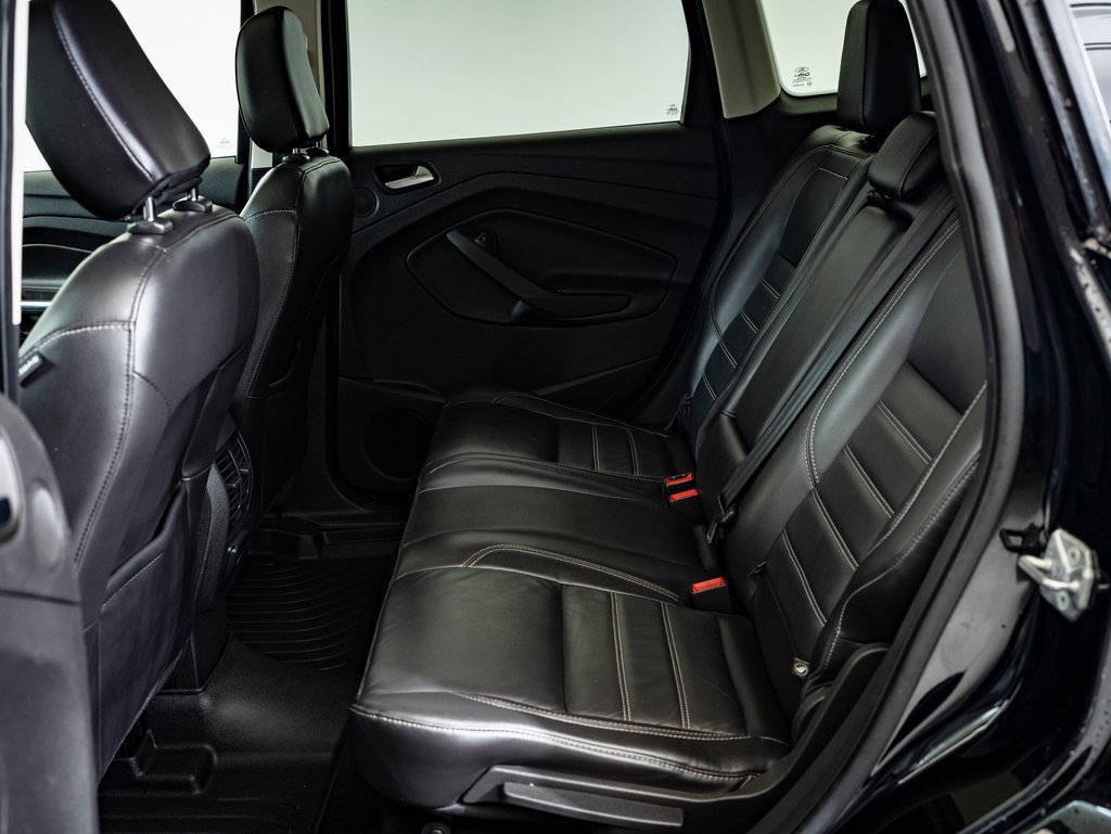 Used 2018 Ford Escape Titanium image 33