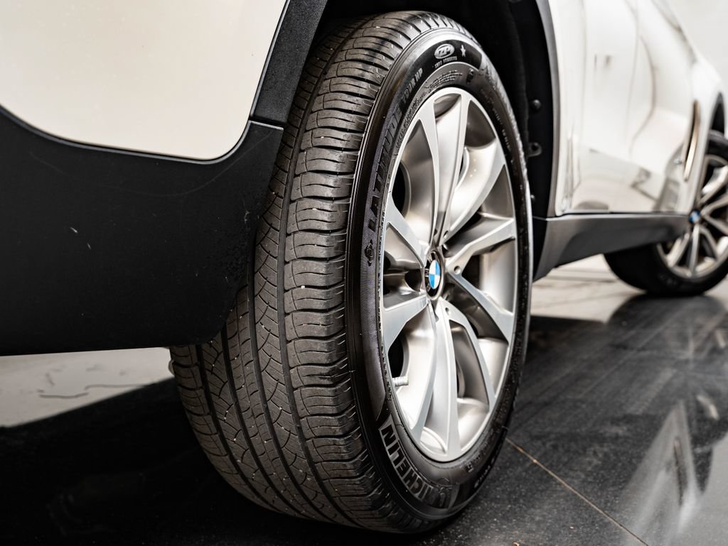 Used 2019 BMW X6 xDrive35i w/ Premium Package AWD/4WD image 51