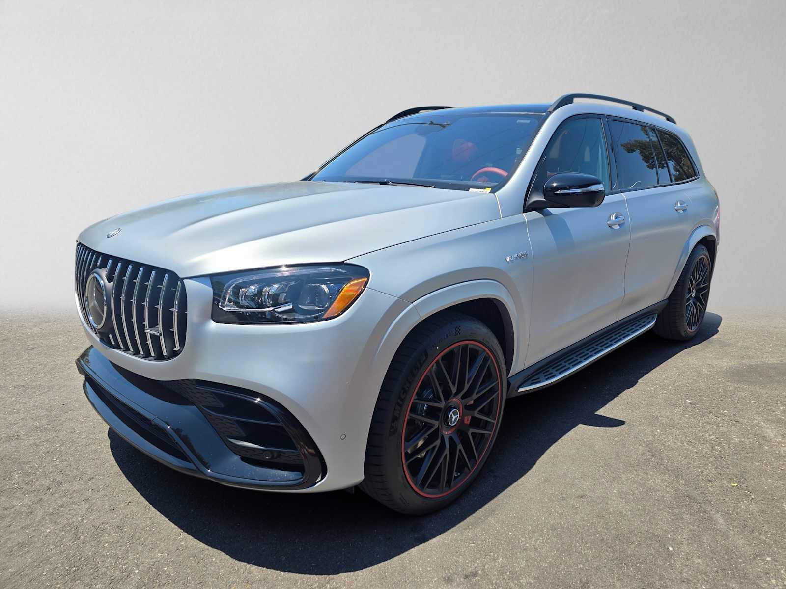 New 2026 Mercedes-Benz GLS 63 AMG 4MATIC image 7