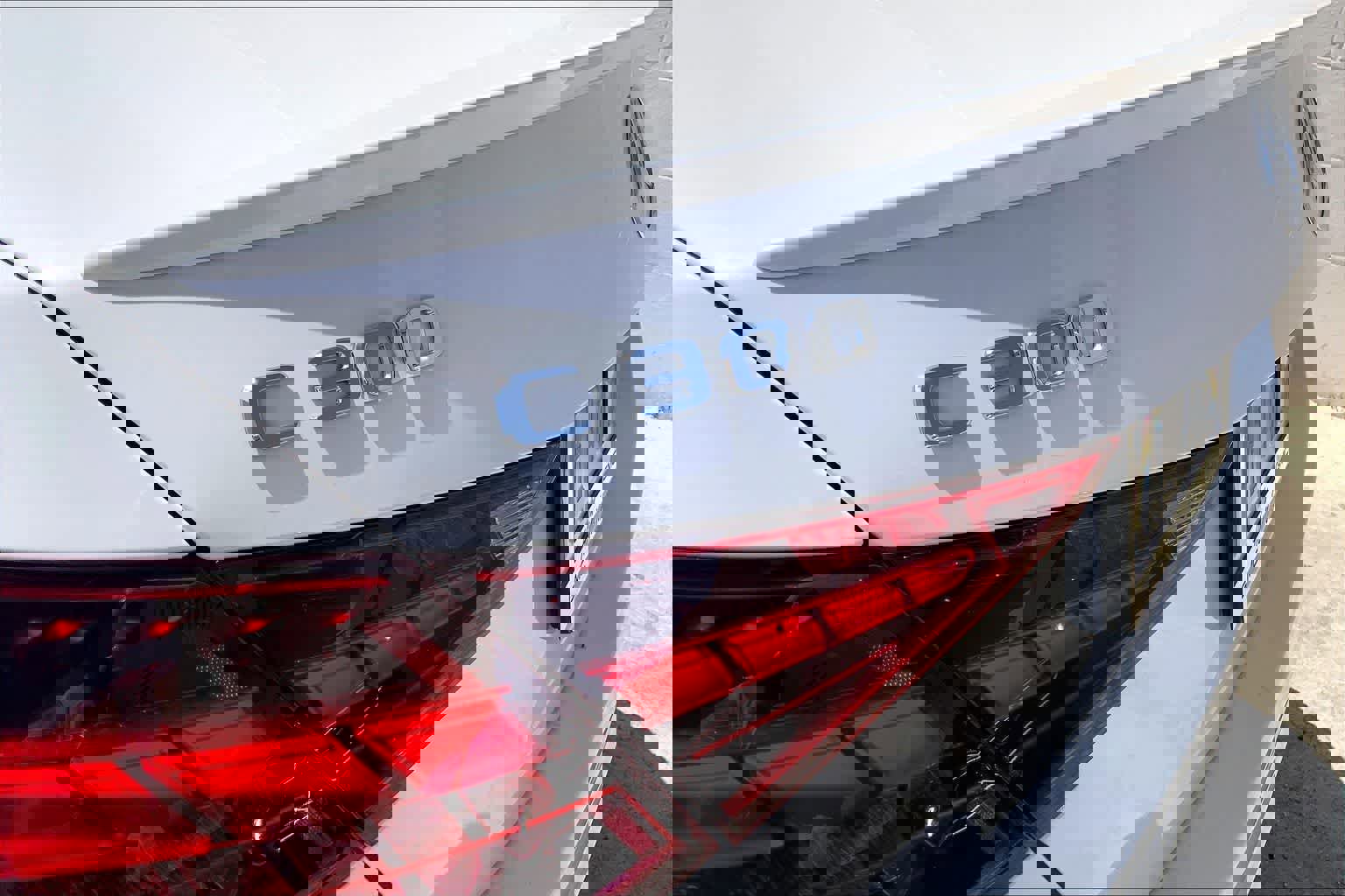 Used 2023 Mercedes-Benz C 300 C 300 image 8