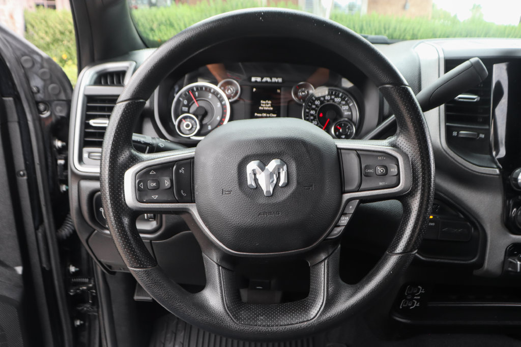 Used 2024 RAM 3500 Tradesman w/ Chrome Appearance Group AWD/4WD image 21