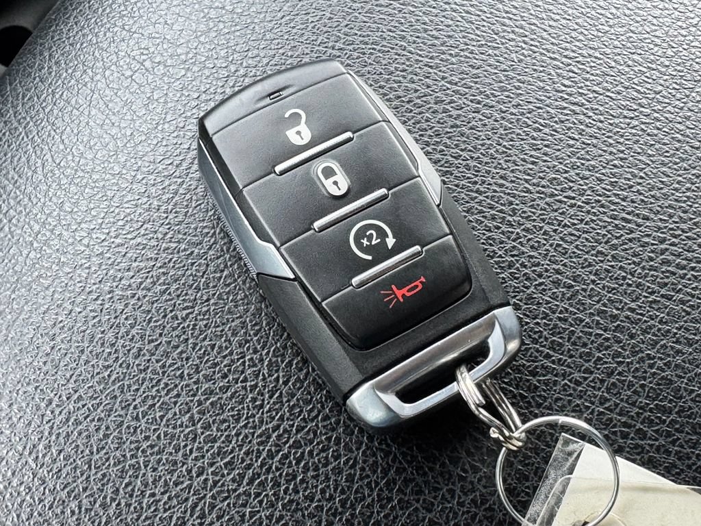 Used 2020 RAM 1500 Big Horn AWD/4WD image 32