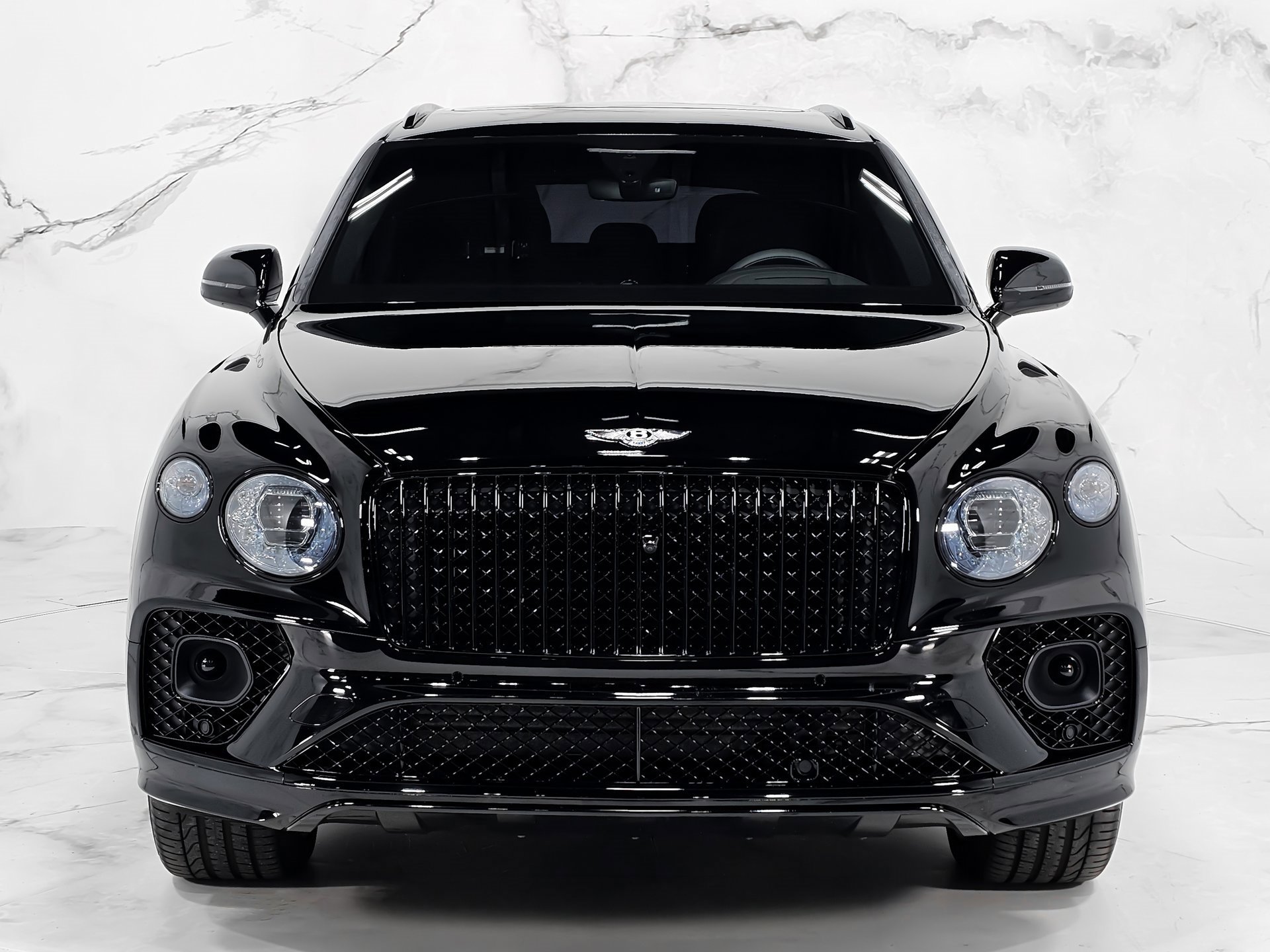 Used 2023 Bentley Bentayga Extended Wheelbase image 17