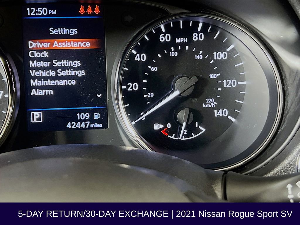 Used 2021 Nissan Rogue Sport SV AWD/4WD image 16