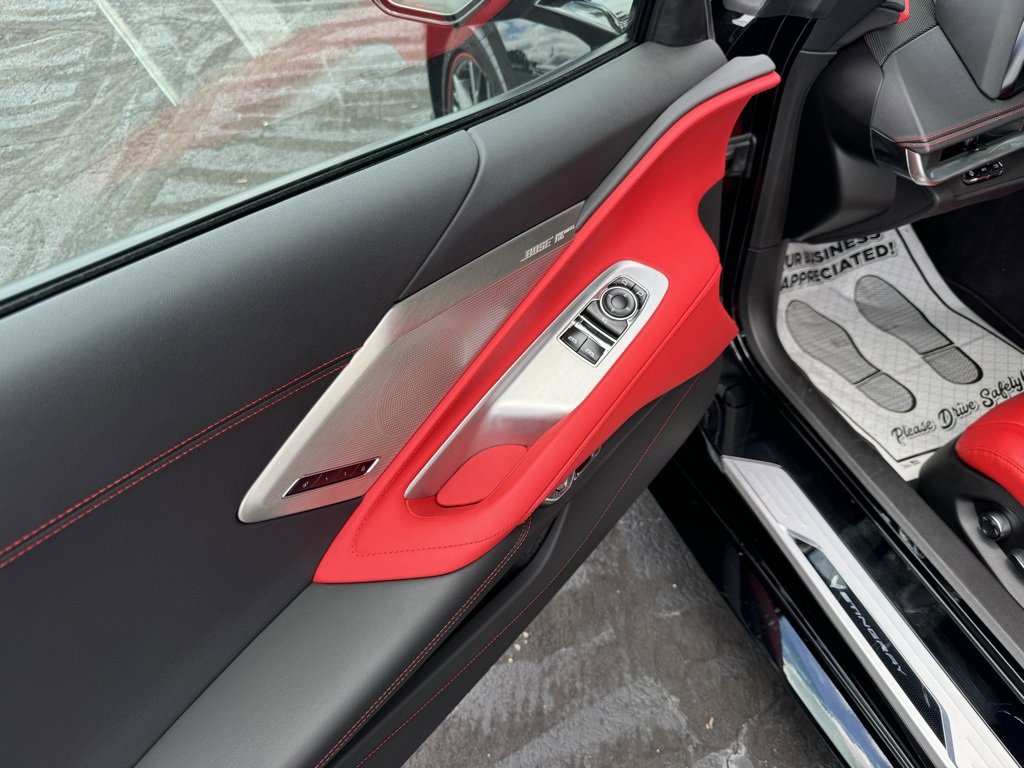 Used 2023 Chevrolet Corvette Stingray Preferred Cpe w/ Z51 Performance Package image 17