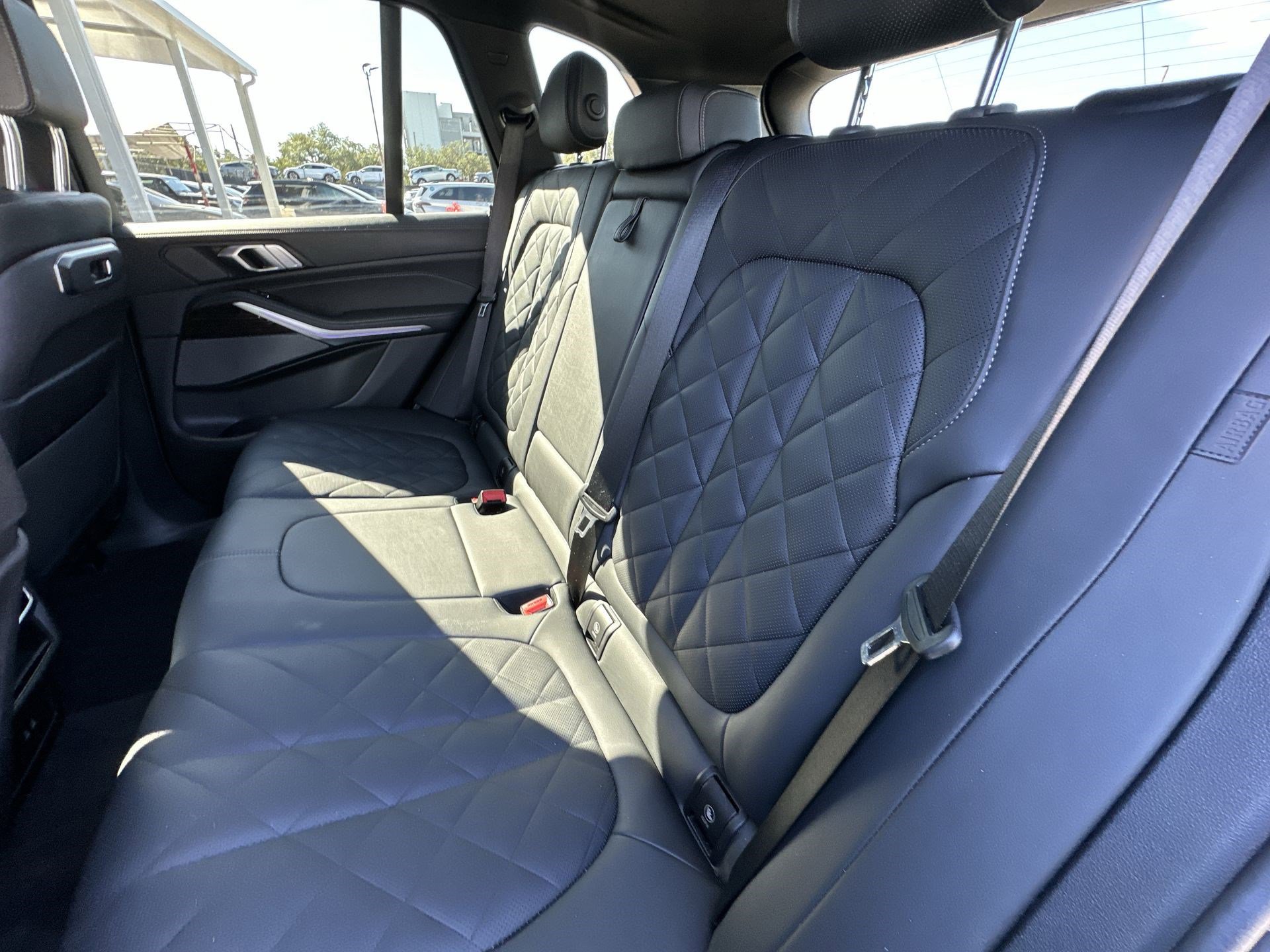 Used 2024 BMW X5 xDrive50e image 26