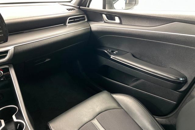 Used 2022 Kia K5 GT-Line image 10