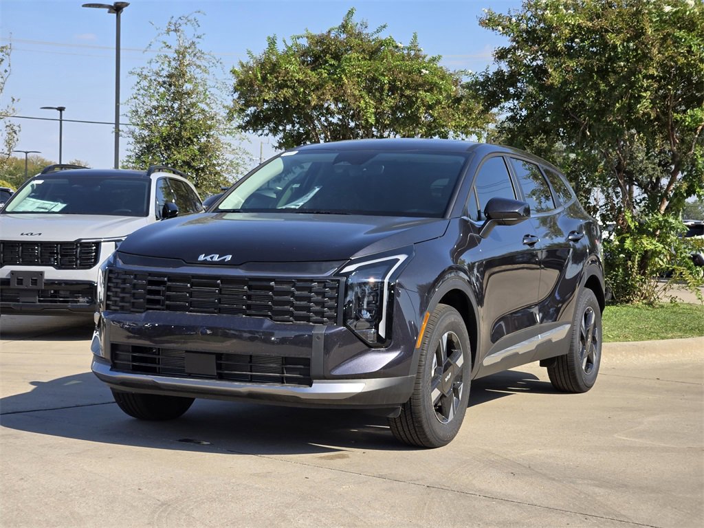 New 2026 Kia Sportage LX image 2