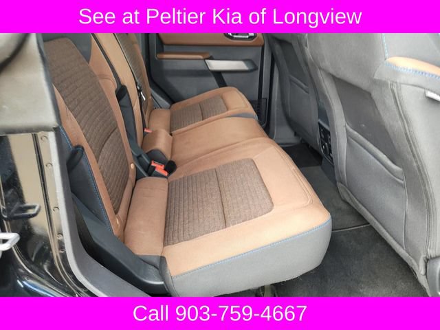 Used 2023 Ford Bronco Outer Banks AWD/4WD image 13