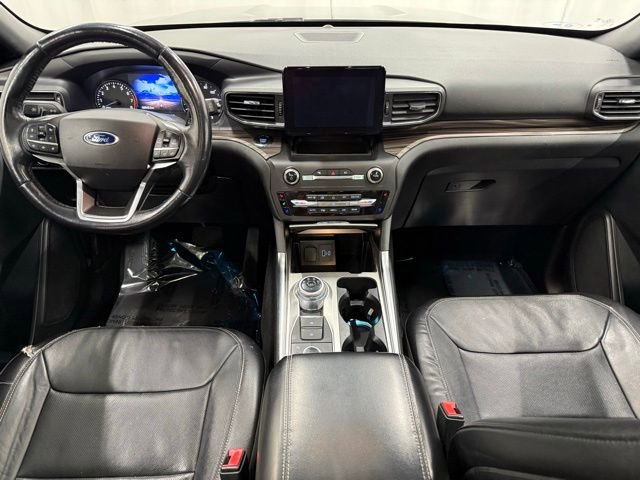 Used 2020 Ford Explorer Limited AWD/4WD image 4