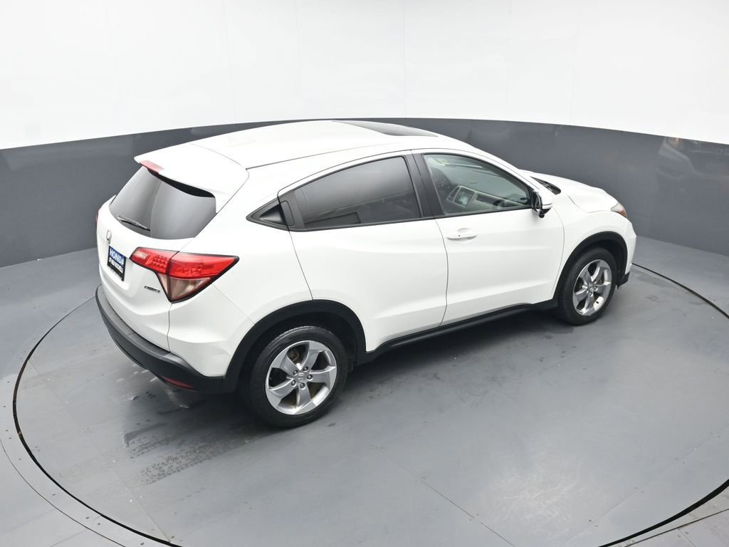 Used 2017 Honda HR-V EX image 35