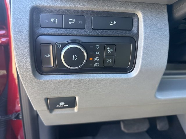 Used 2024 Ford F250 XLT w/ XLT Premium Package image 14