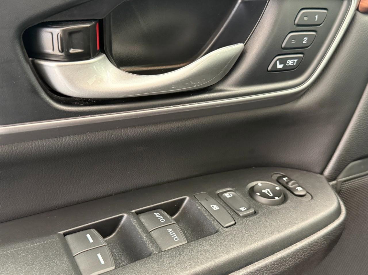 Used 2020 Honda CR-V EX-L image 22