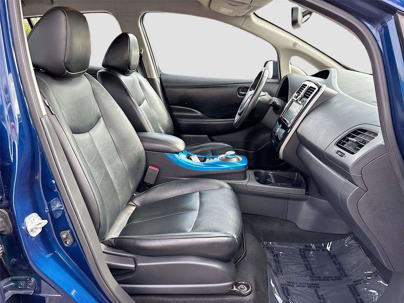 Used 2017 Nissan Leaf SL w/ Premium Package FWD image 28