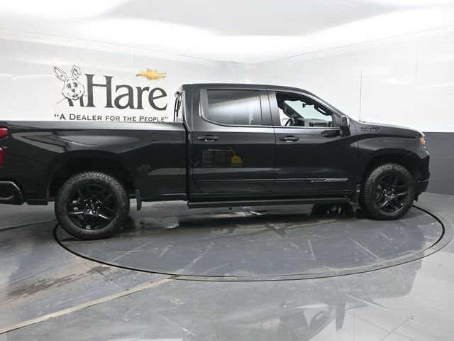 Used 2024 Chevrolet Silverado 1500 High Country w/ Midnight Edition image 35