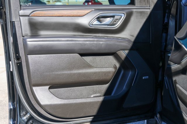 Used 2021 Chevrolet Suburban High Country image 12