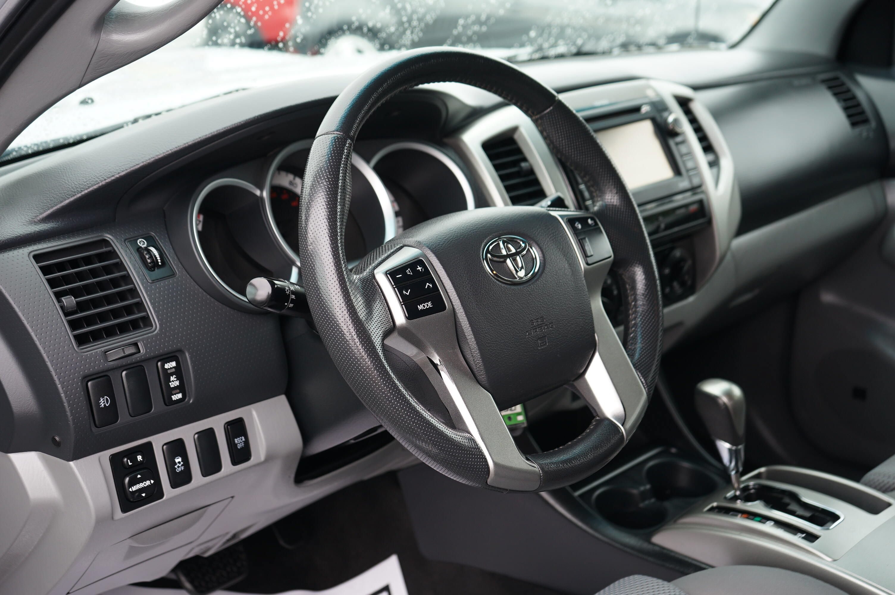 Used 2013 Toyota Tacoma 4x4 Double Cab w/ TRD Sport Pkg image 10