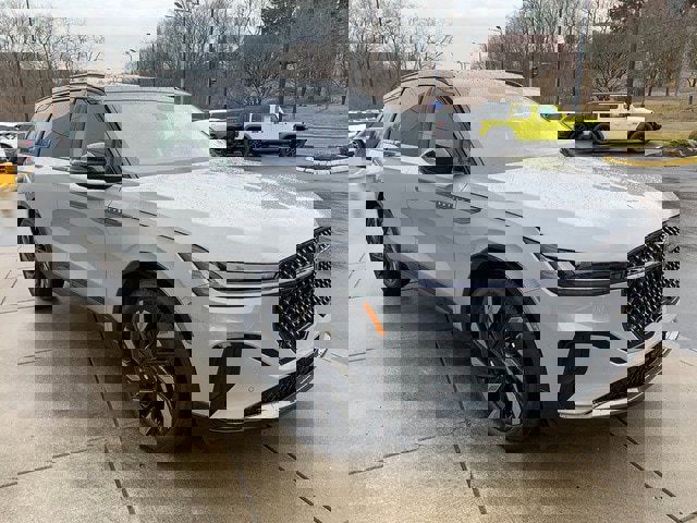 New 2026 Lincoln Nautilus Reserve w/ Jet Appearance Package image 14