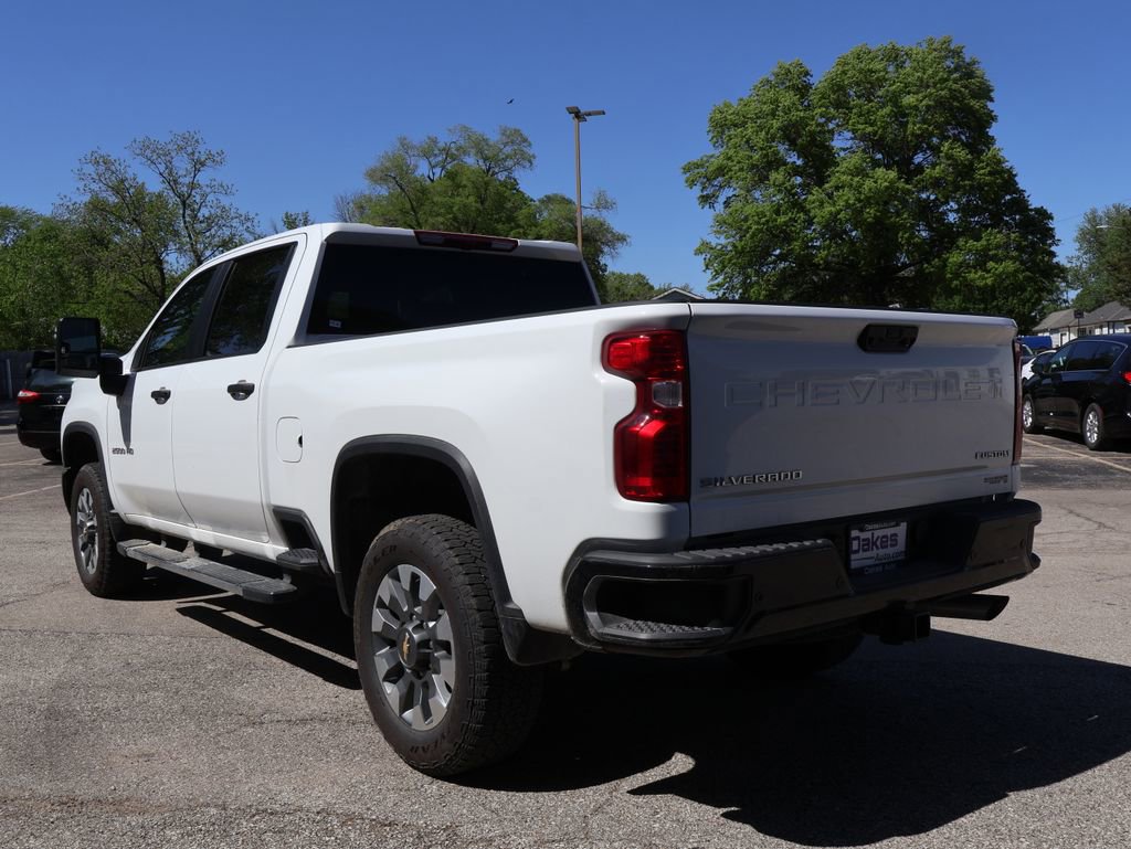 Used 2024 Chevrolet Silverado 2500 Custom w/ Custom Value Package AWD/4WD image 6