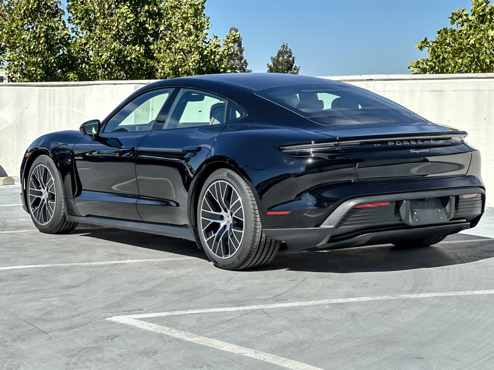 New 2026 Porsche Taycan RWD image 4