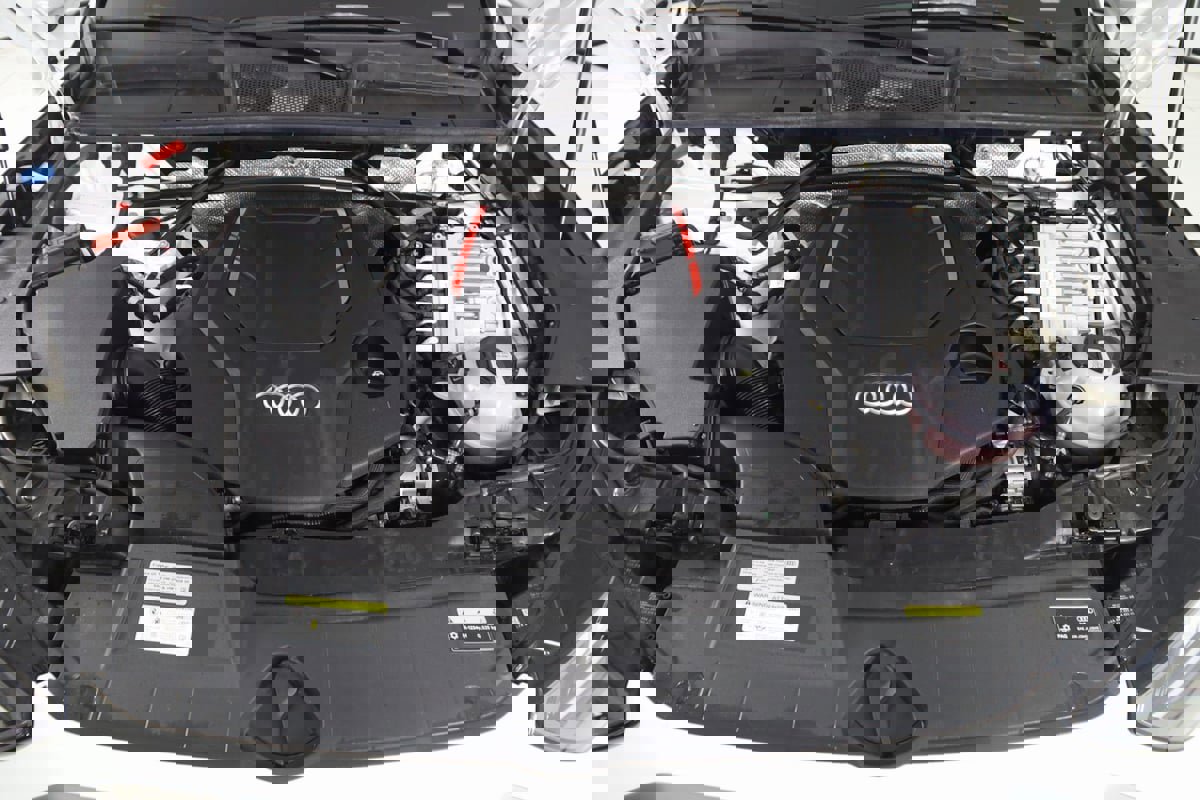 Used 2022 Audi SQ5 Premium image 51