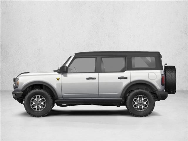 New 2025 Ford Bronco Badlands w/ Black Appearance Package video 2