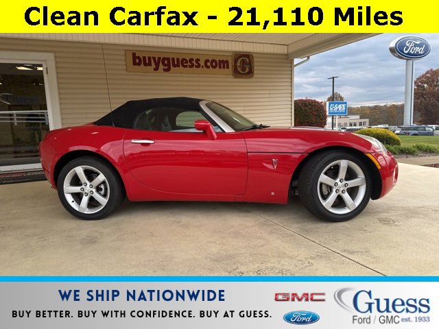Used 2007 Pontiac Solstice Convertible w/ Premium Package image 1