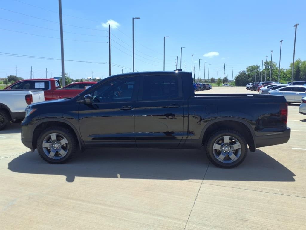 Used 2025 Honda Ridgeline TrailSport image 13